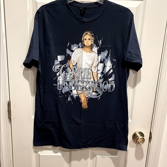Tops - Carrie Underwood Navy Graphic 2015 Concert T-Shirt - Size L